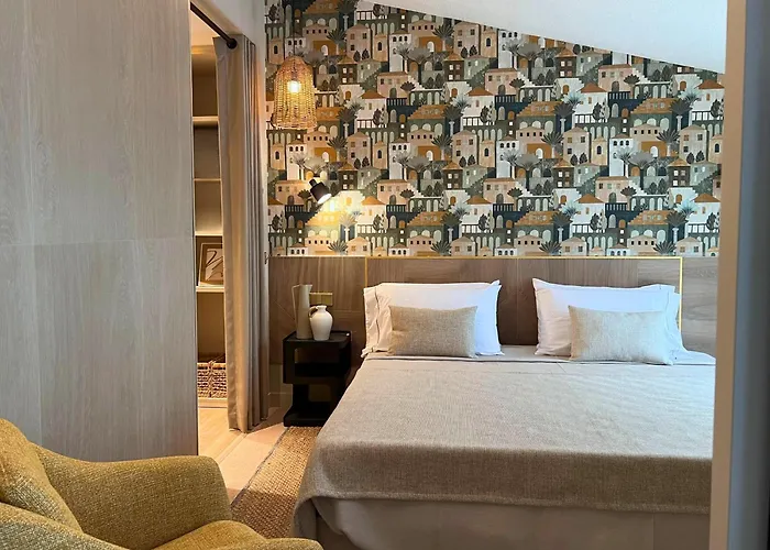 Hotel Mercury By Alegria